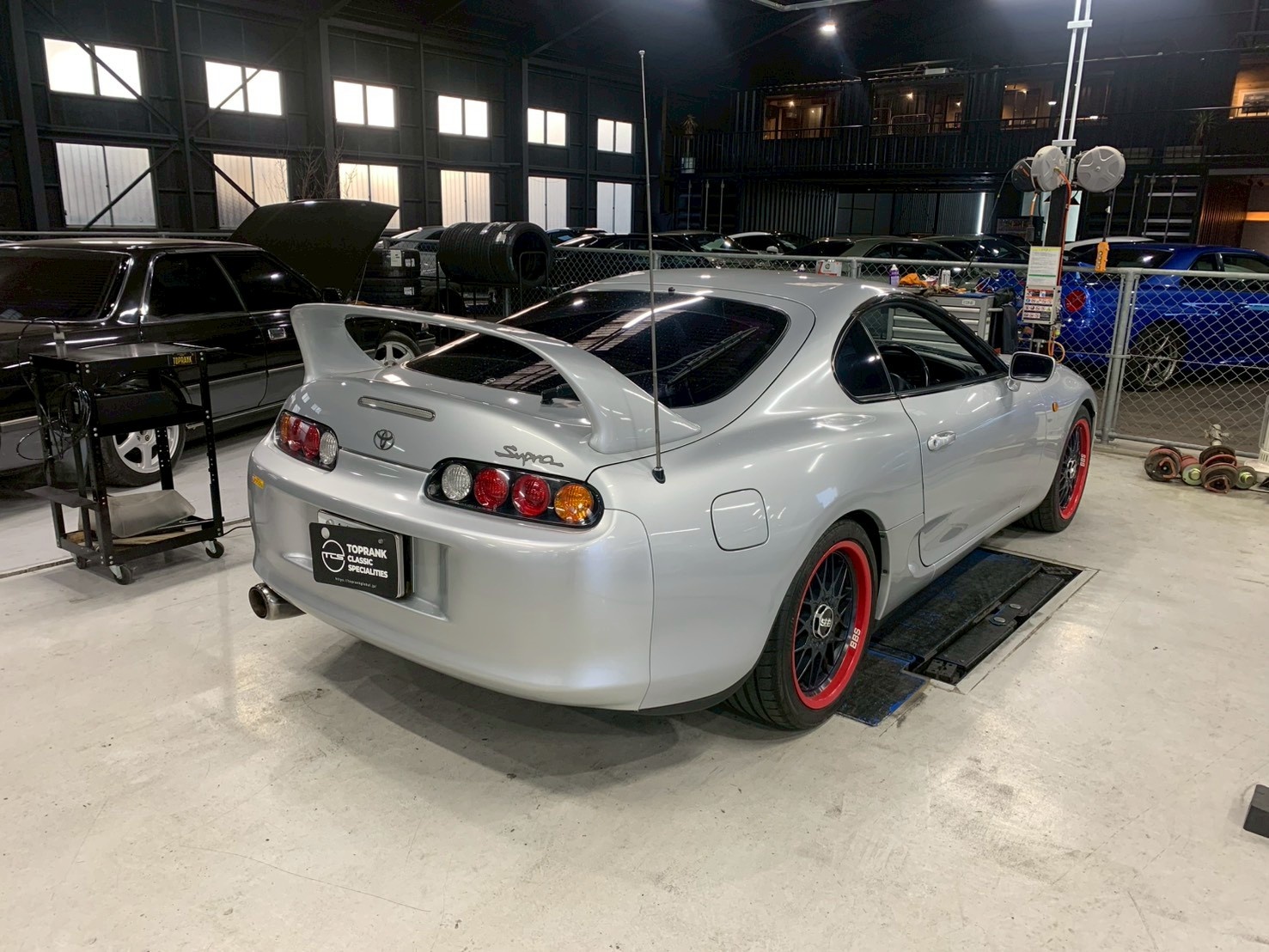 トヨタ スープラ 