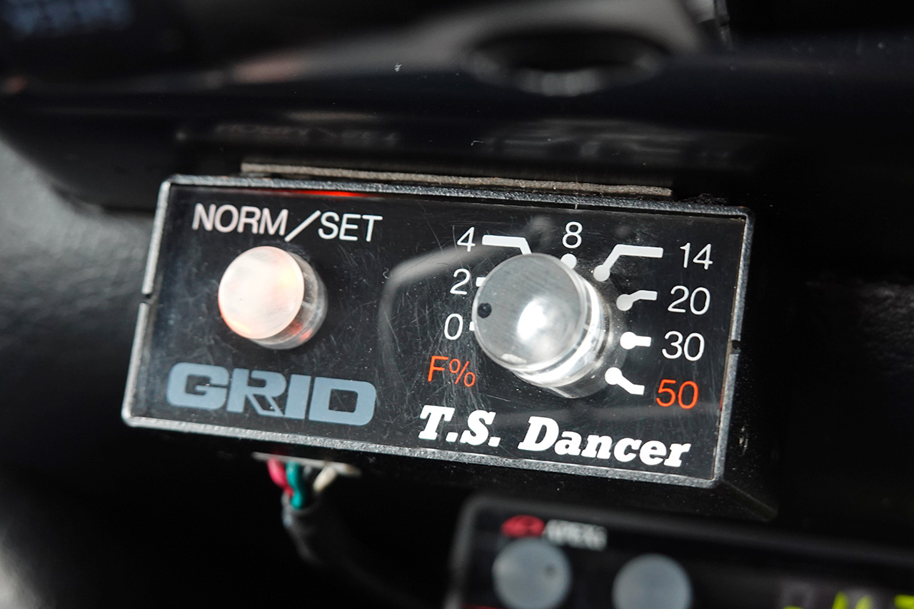 日産 スカイラインGT-R BNR32 R32 スカイラインGT-R