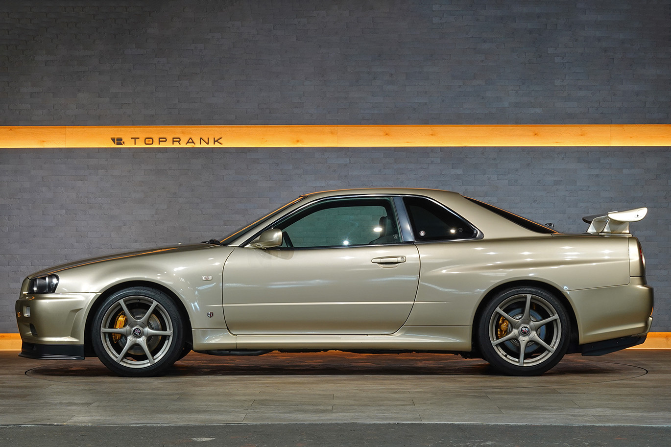 日産 スカイラインGT-R BNR34 R34 スカイラインGT-R  M-Spec