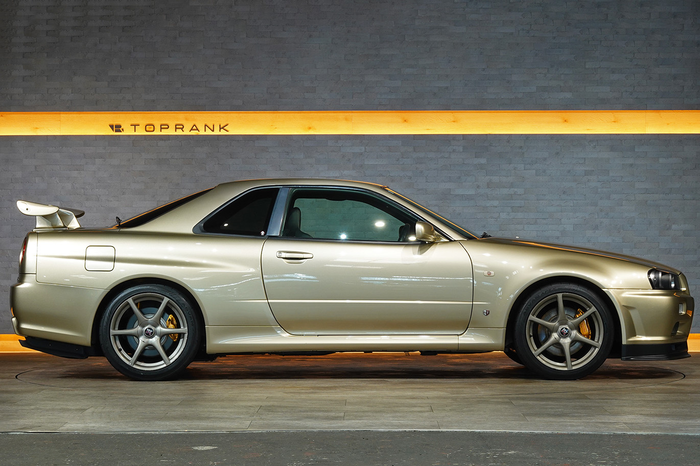 日産 スカイラインGT-R BNR34 R34 スカイラインGT-R  M-Spec