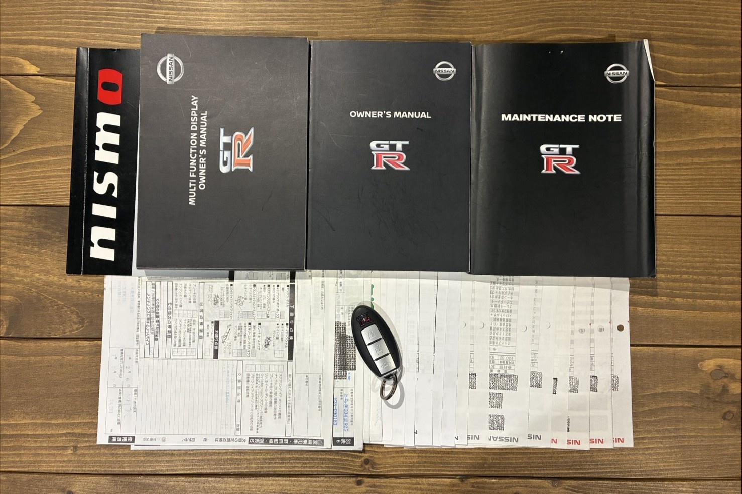 日産 GT-R R35 GT-R Track edition engineered by NISMO、MY18・ニスモスポーツリセッティング・レイズ製ニスモ２０インチ鍛造アルミ