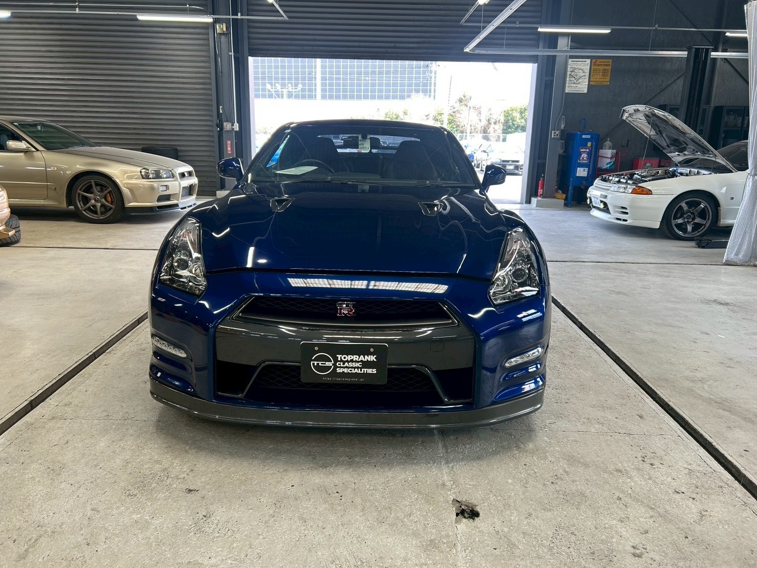日産 GT-R R35 GT-R ブラックエディション