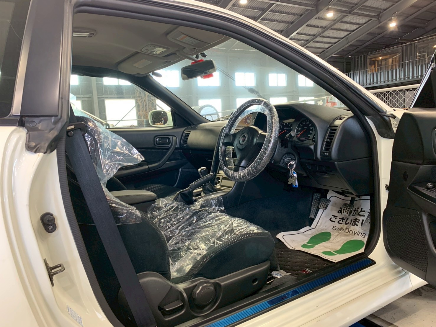 日産 スカイラインGT-R BNR34 R34 スカイラインGT-R  Vスペック2