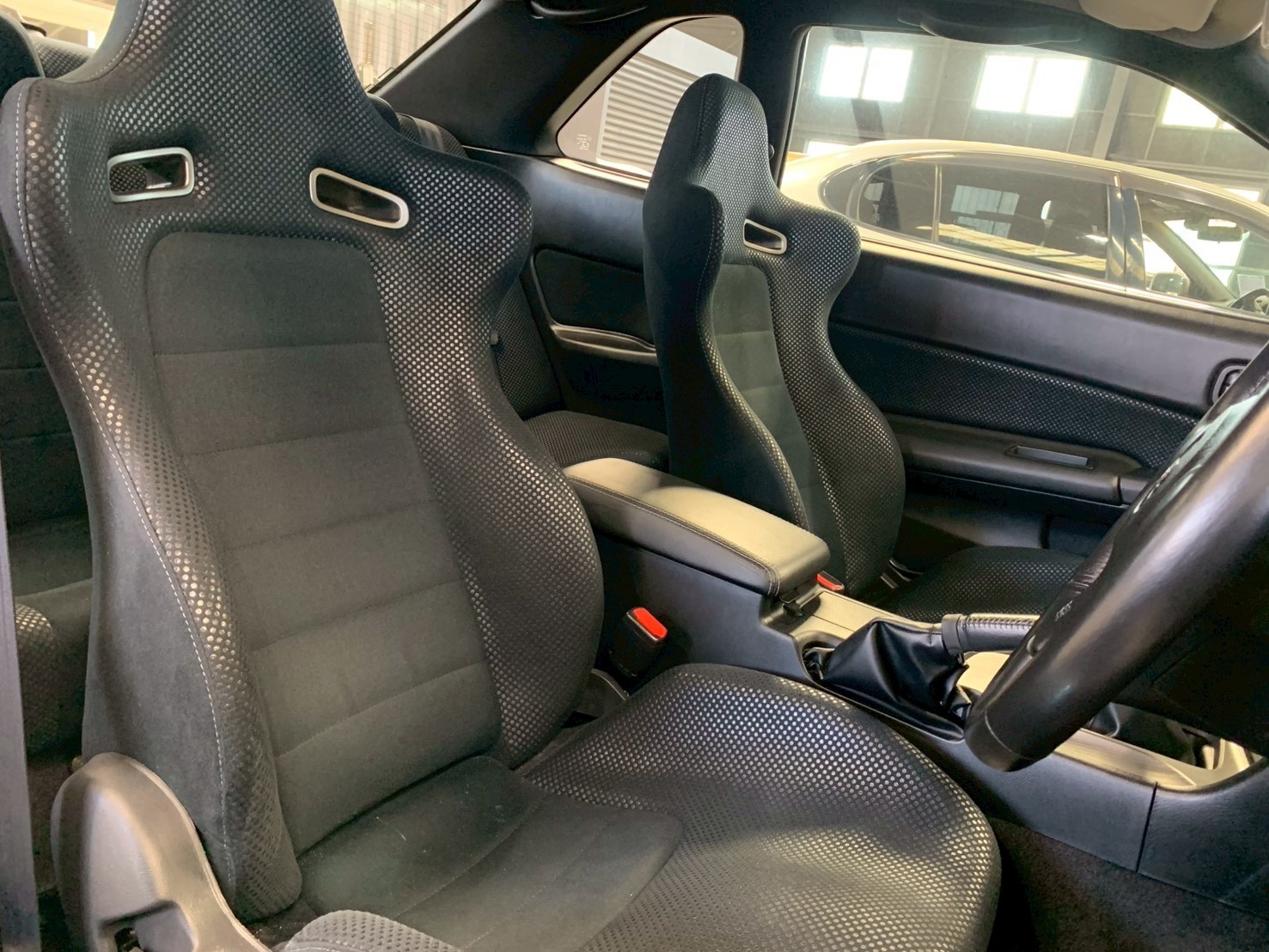 日産 スカイラインGT-R BNR34 R34 スカイラインGT-R  Vスペック2