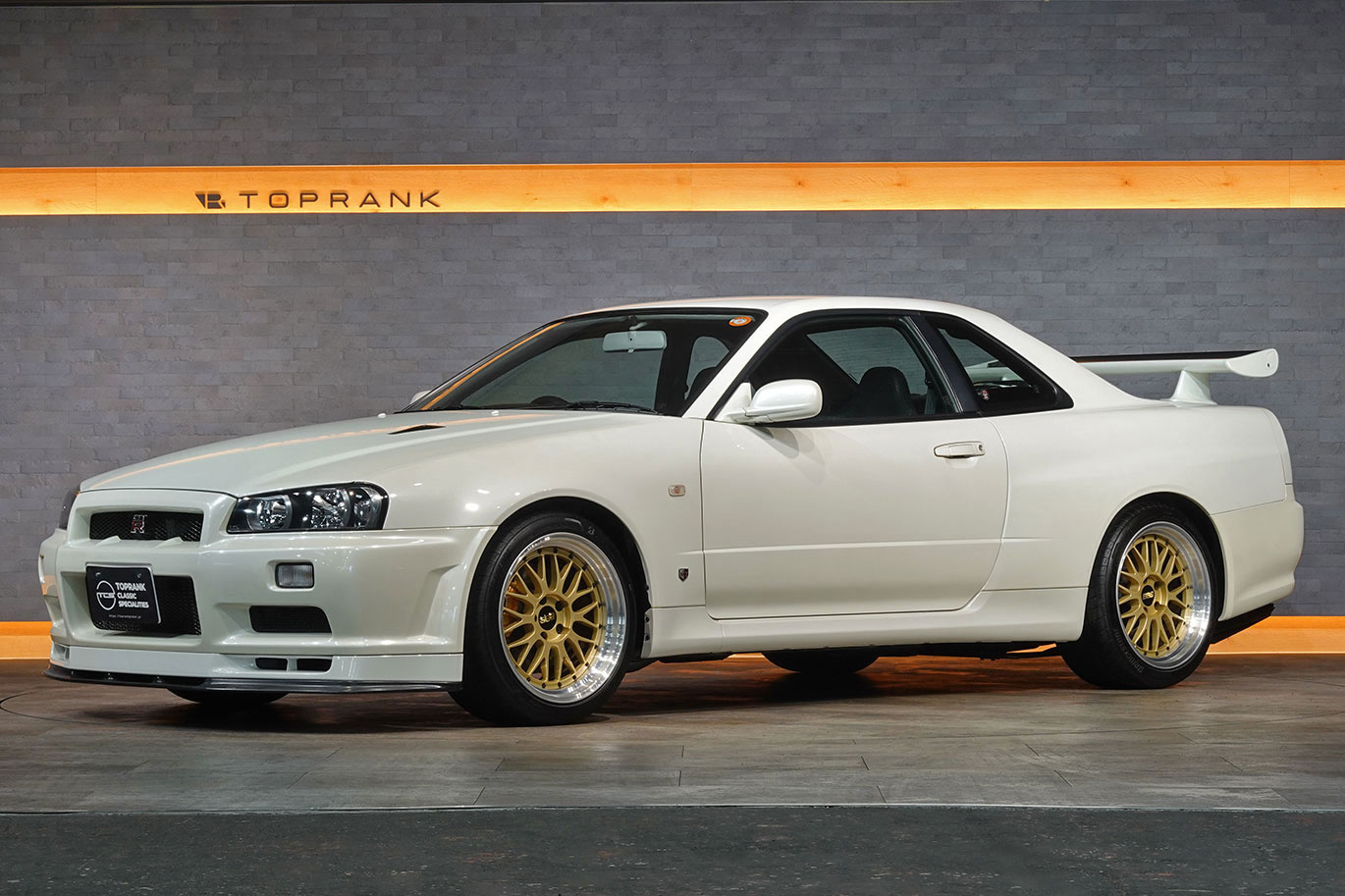 日産 スカイラインGT-R BNR34 R34 スカイラインGT-R  Vスペック2
