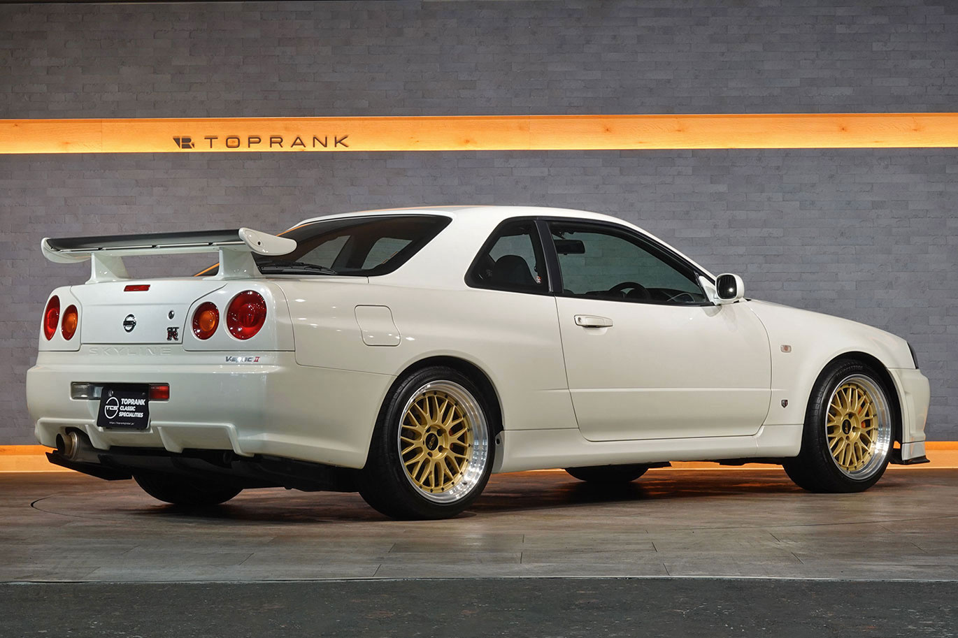 日産 スカイラインGT-R BNR34 R34 スカイラインGT-R  Vスペック2
