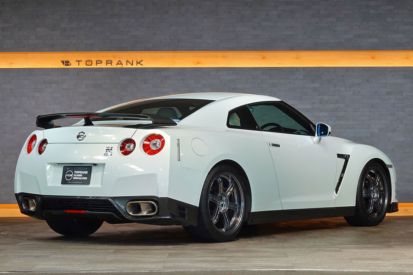 日産 GT-R R35 GT-R EGOIST