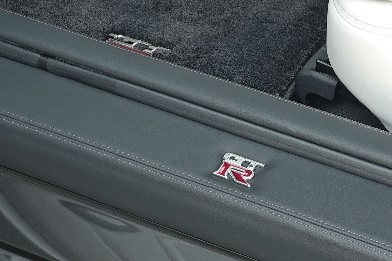 日産 GT-R R35 GT-R EGOIST