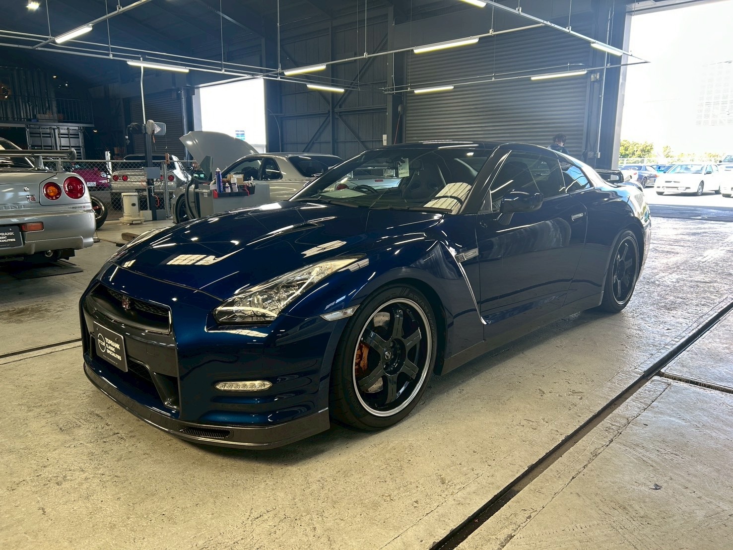 日産 GT-R R35 GT-R　ピュアエディション For Track Pack