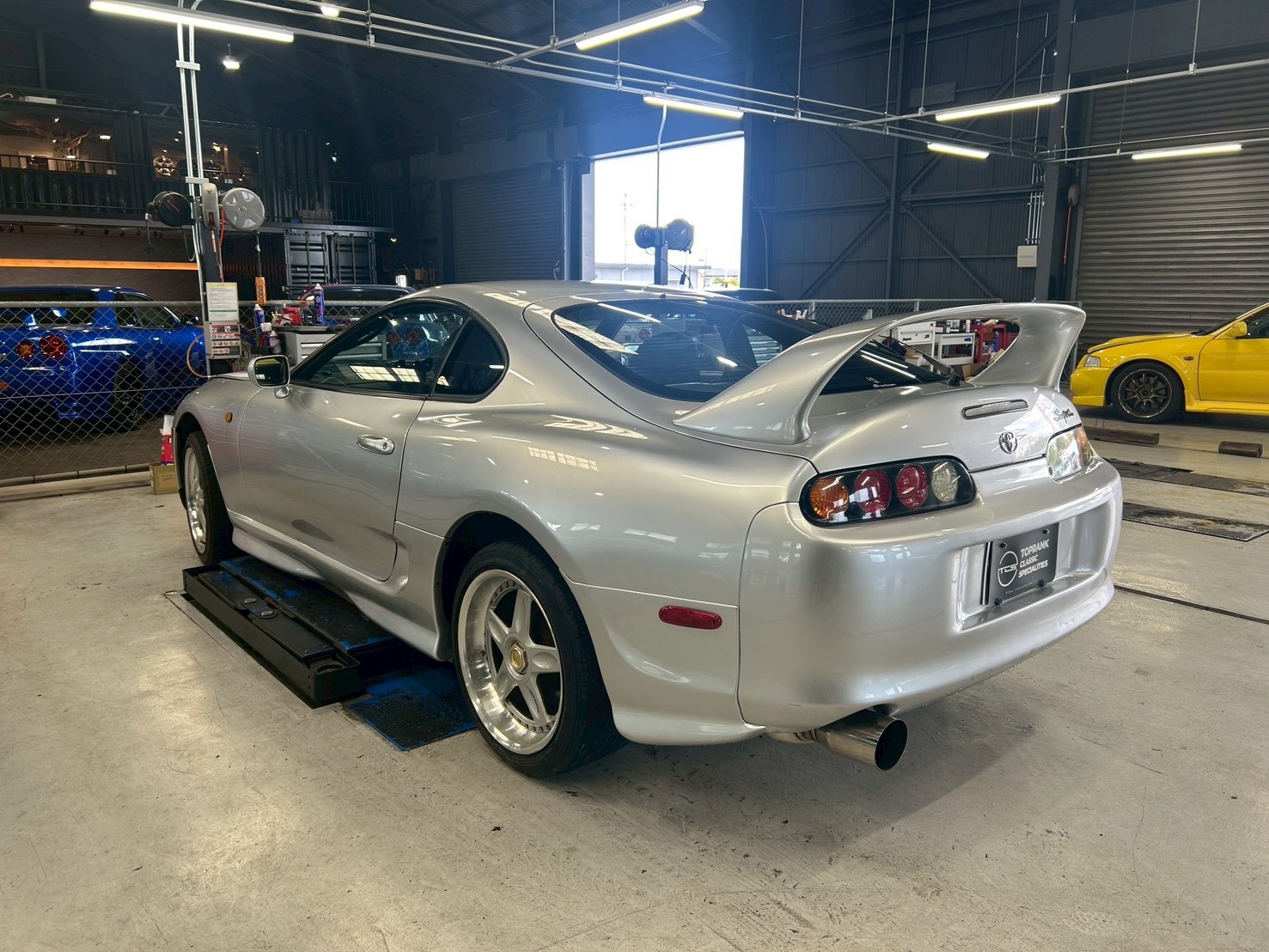 トヨタ スープラ JZA80 スープラ RZ