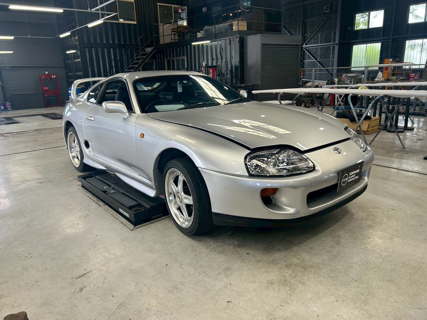 トヨタ スープラ JZA80 スープラ RZ