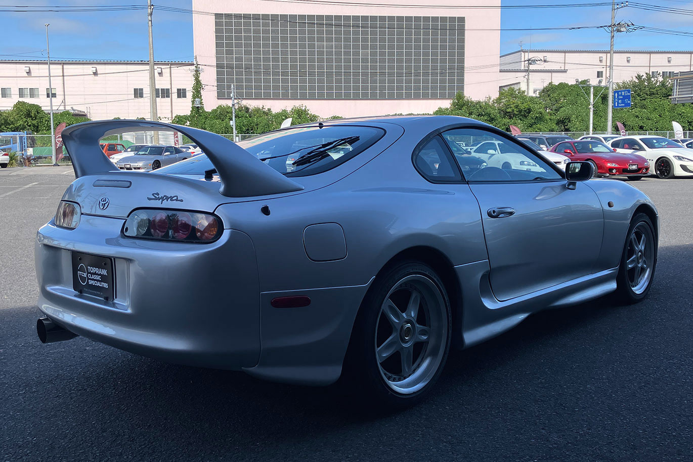 トヨタ スープラ JZA80 スープラ RZ・純正６速MT・レイズ１８インチアルミ・大型リアスポイラー・2JZターボエンジン