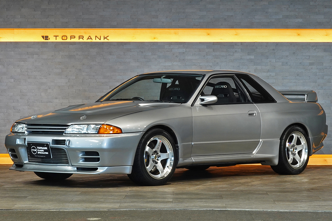 日産 スカイラインGT-R BNR32 R32 スカイライン GT-R HKS GTIII-2530 ターボ・オーリンズDFV車高調・トップカム・F-Con V Pro Ver.3.2 再セッティング