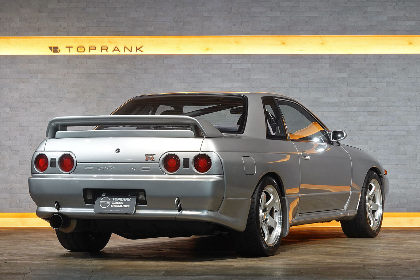 日産 スカイラインGT-R BNR32 R32 スカイライン GT-R HKS GTIII-2530 ターボ・オーリンズDFV車高調・トップカム・F-Con V Pro Ver.3.2 再セッティング