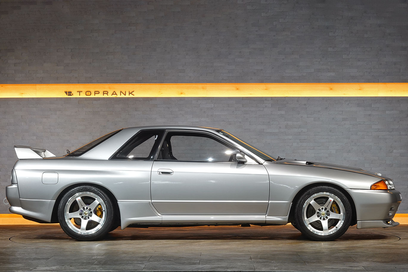 日産 スカイラインGT-R BNR32 R32 スカイライン GT-R HKS GTIII-2530 ターボ・オーリンズDFV車高調・トップカム・F-Con V Pro Ver.3.2 再セッティング