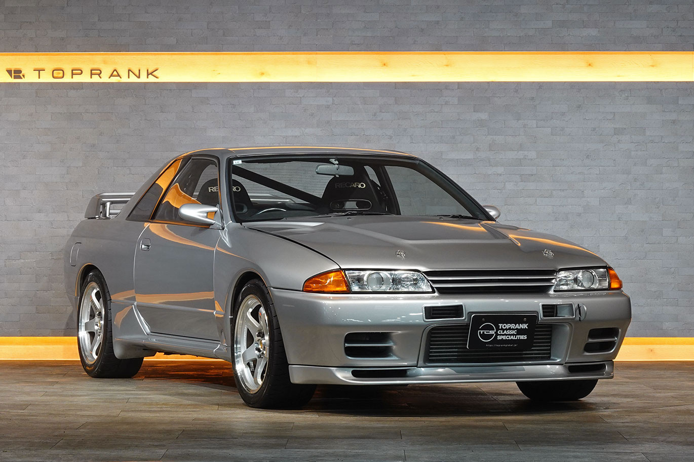 日産 スカイラインGT-R BNR32 R32 スカイライン GT-R HKS GTIII-2530 ターボ・オーリンズDFV車高調・トップカム・F-Con V Pro Ver.3.2 再セッティング