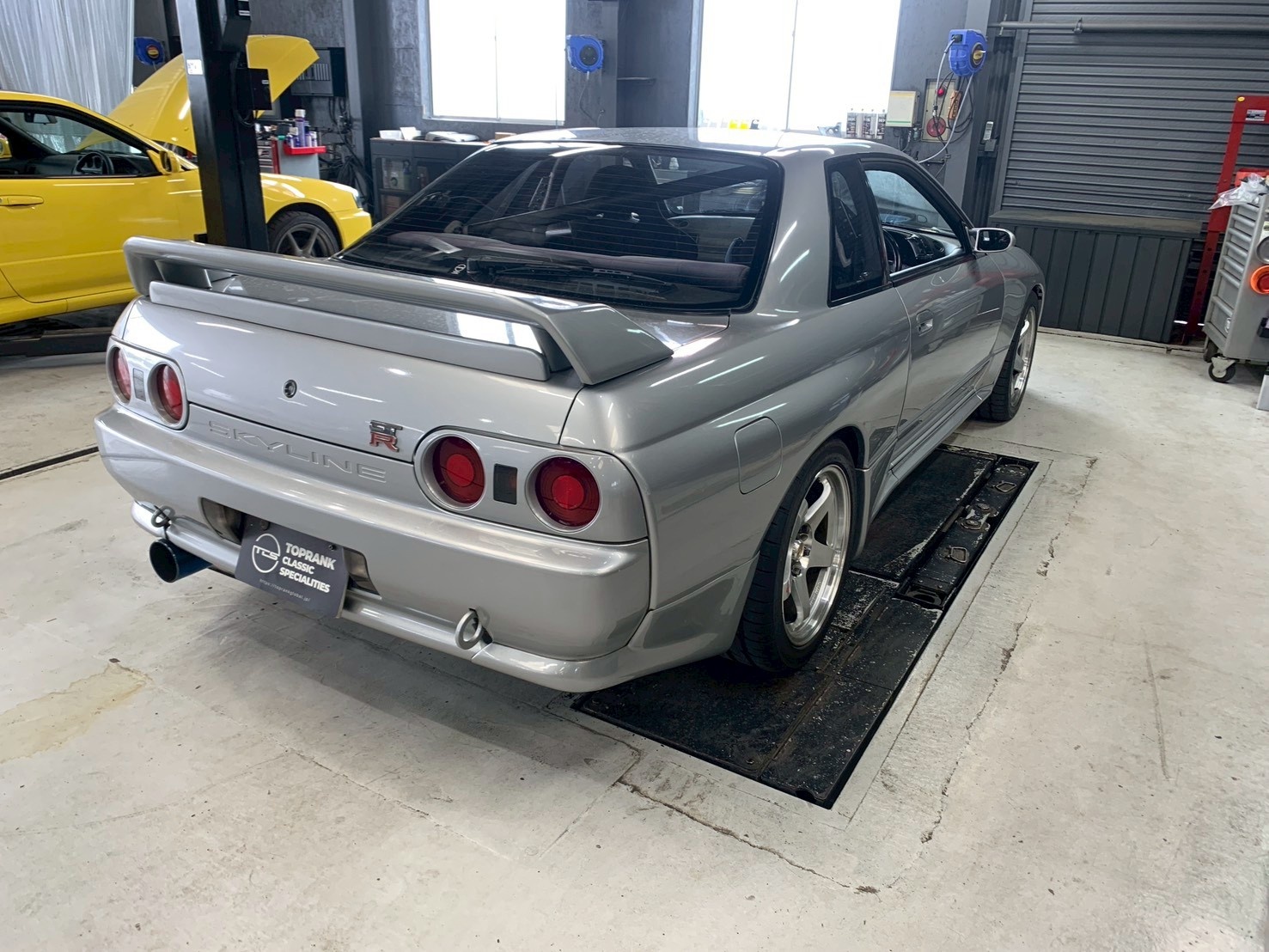 日産 スカイラインGT-R 