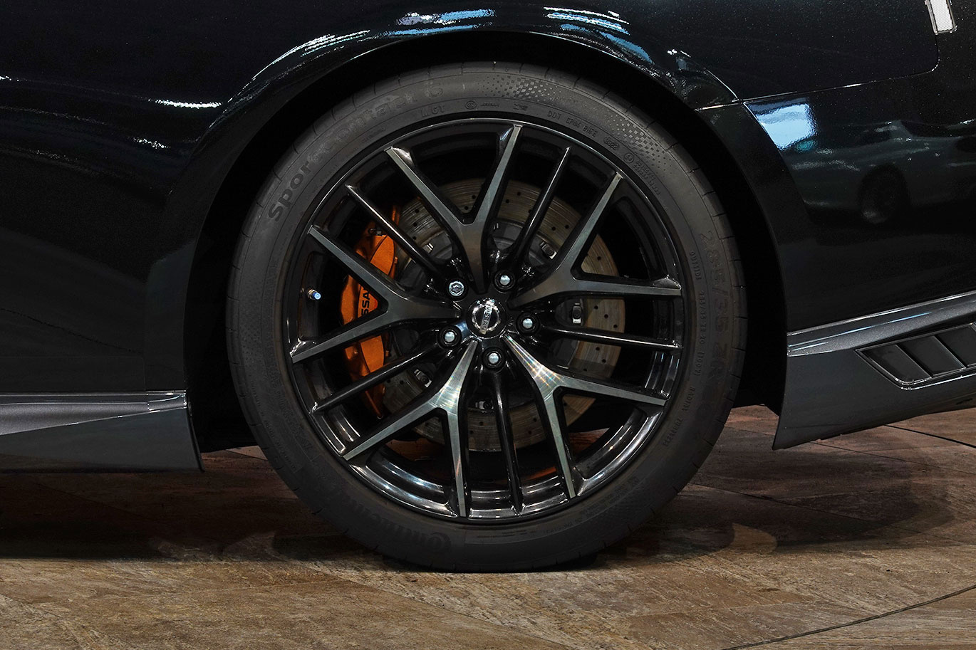 日産 GT-R R35 GT-R ピュアエディション