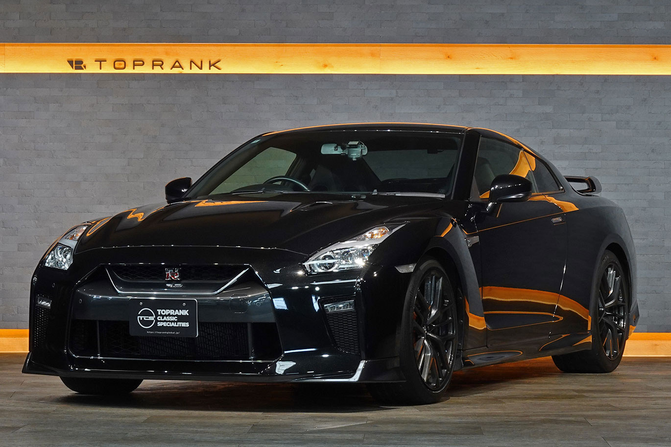 日産 GT-R R35 GT-R ピュアエディション