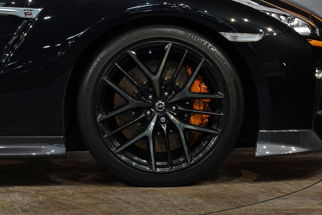 日産 GT-R R35 GT-R ピュアエディション