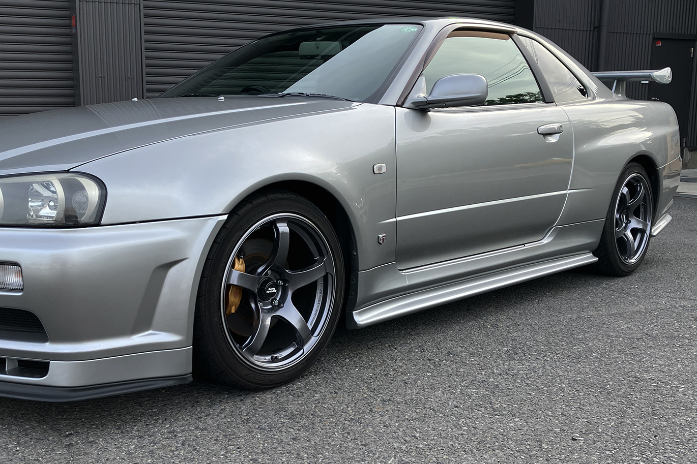 日産 スカイライン 