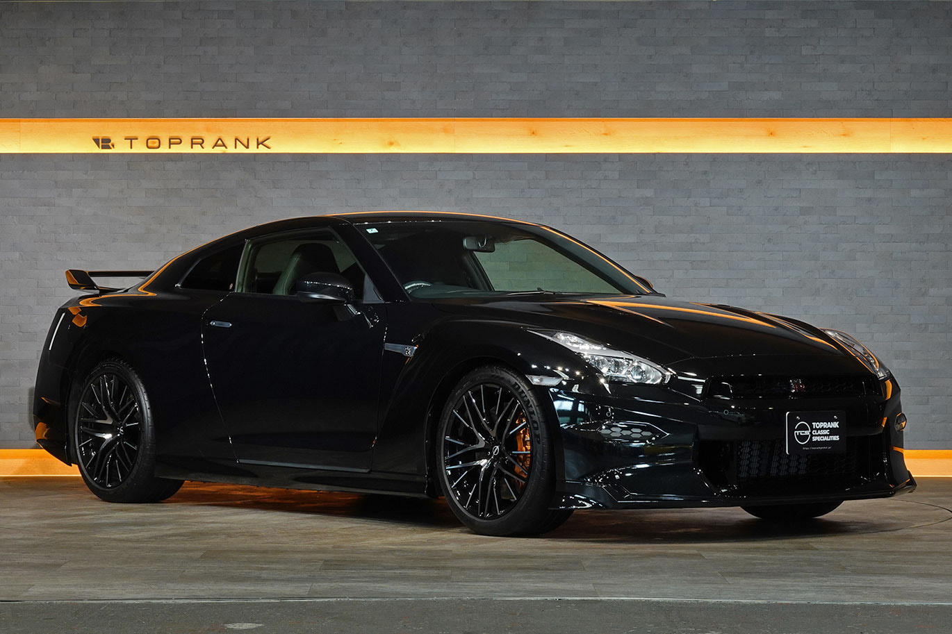 日産 GT-R R35 GT-R Pure Edition