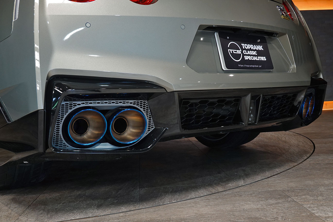 日産 GT-R R35 GT-R プレミアムエディション T-Spec