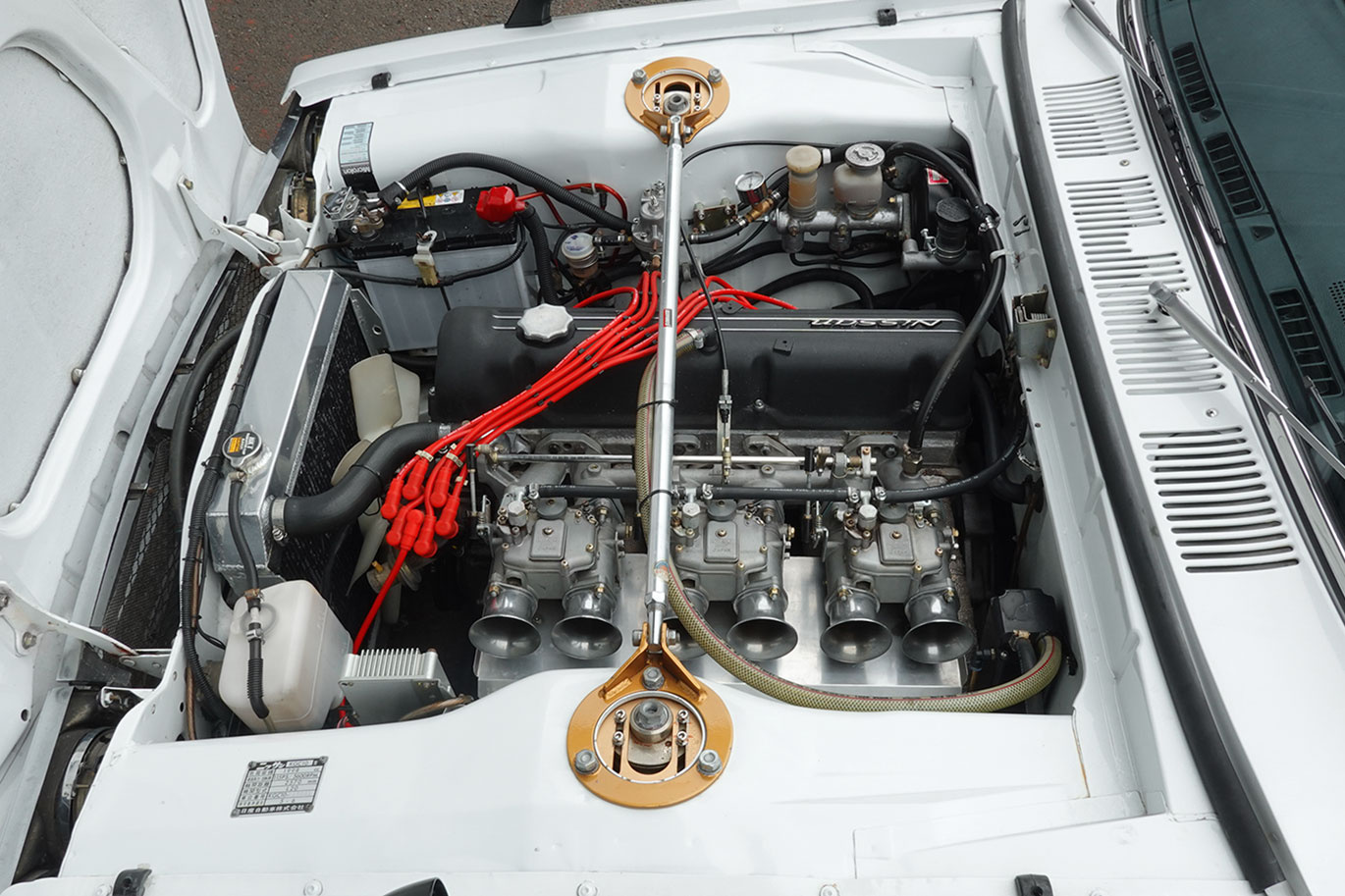 日産 スカイラインクーペ KGC10 スカイライン　2000GT、L28改３リッター・ハヤシレーシングアルミ・リアブレーキディスクブレーキ化公認