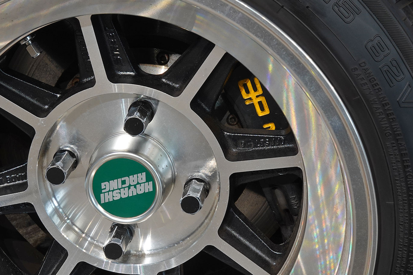 日産 スカイラインクーペ KGC10 スカイライン　2000GT、L28改３リッター・ハヤシレーシングアルミ・リアブレーキディスクブレーキ化公認