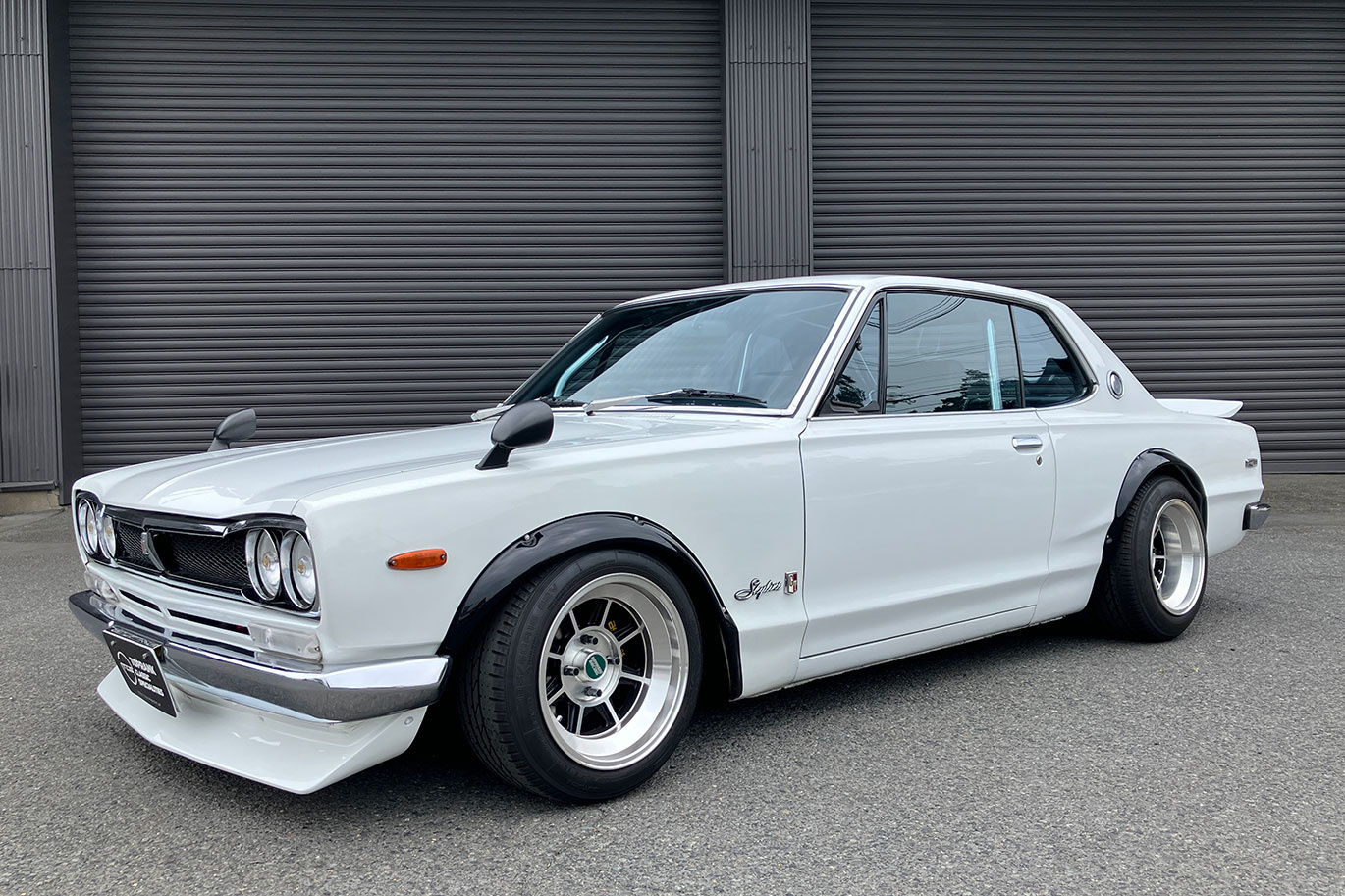 日産 スカイライン 