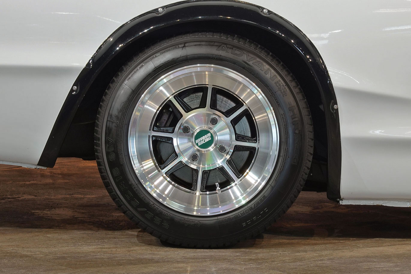 日産 スカイラインクーペ KGC10 スカイライン　2000GT、L28改３リッター・ハヤシレーシングアルミ・リアブレーキディスクブレーキ化公認