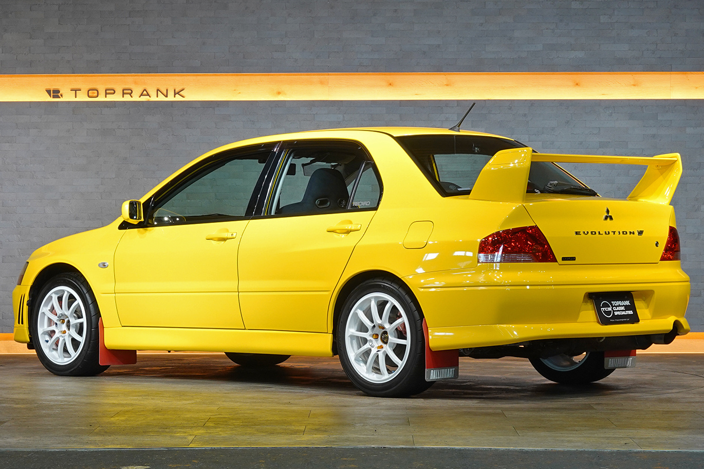 三菱 ランサーエボリューション Lancer GSR Evolution VII ワンオーナー・ADVAN Racing RCIII 17 インチ・Ralliart マッドフラップ純正ダンデライオンイエロー・4G63ターボエンジン・５速MT