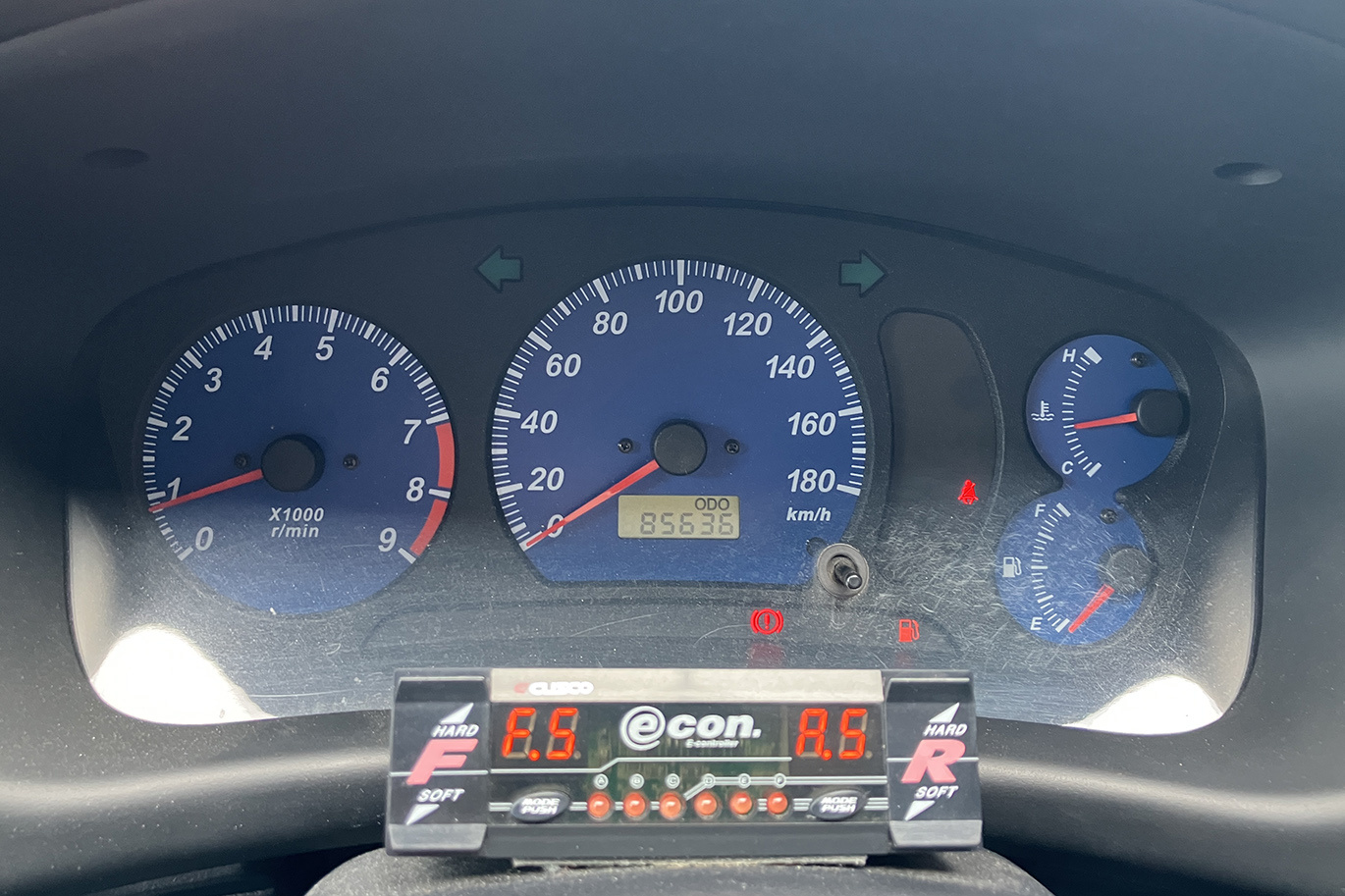 三菱 ランサーエボリューション ランサーGSR エボリューション VI