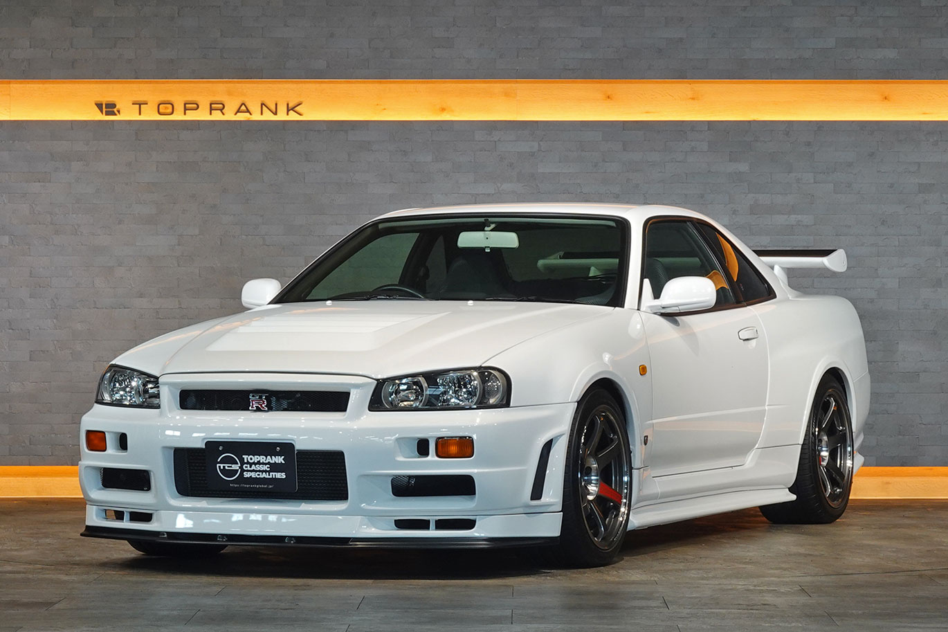 日産 スカイラインGT-R R34 BNR34 スカイラインGT-R  V-SPEC ニスモフルエアロ・R-Tuneドライカーボンボンネット・レイズ ボルクレーシング TE37SL 18インチAW