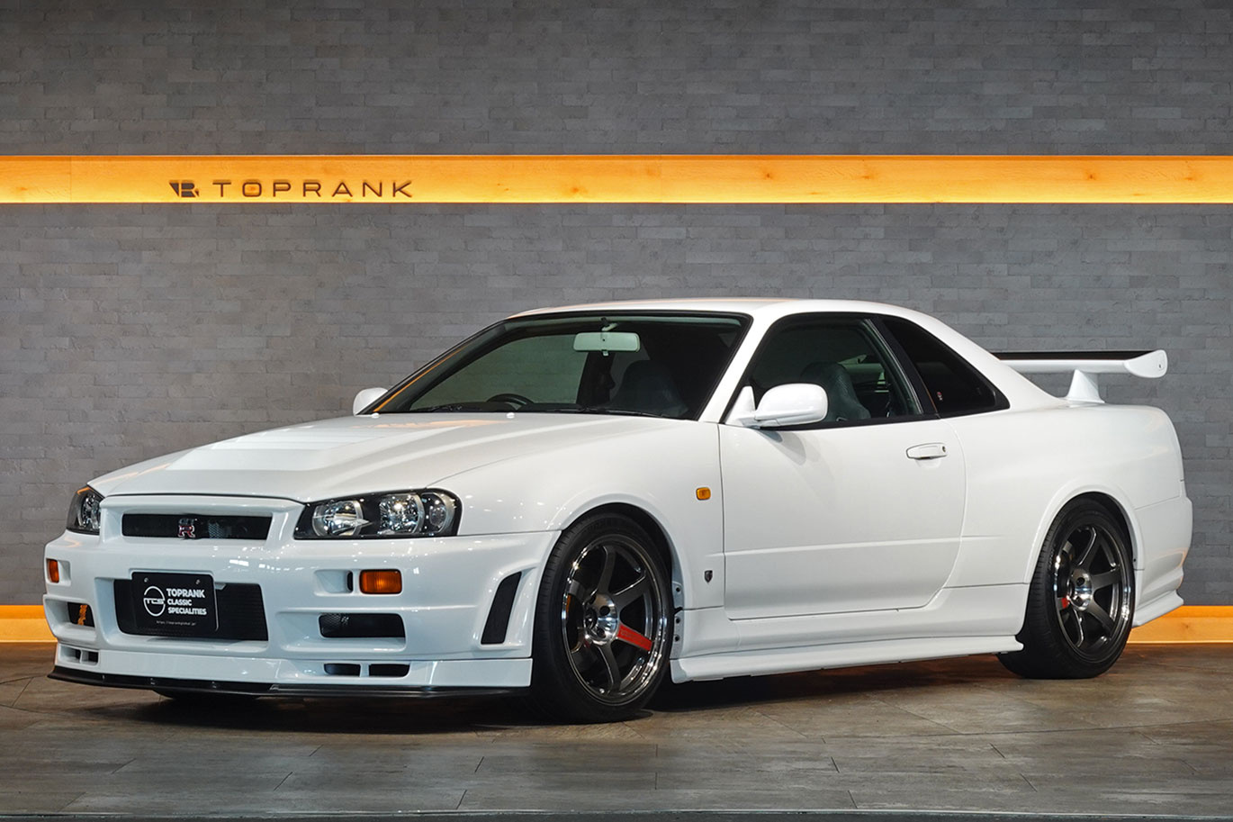 日産 スカイラインGT-R R34 BNR34 スカイラインGT-R  V-SPEC ニスモフルエアロ・R-Tuneドライカーボンボンネット・レイズ ボルクレーシング TE37SL 18インチAW