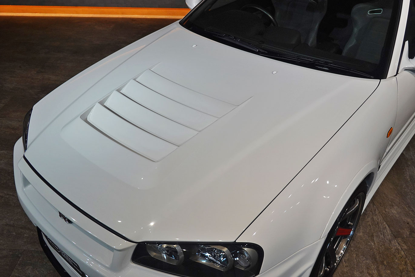 日産 スカイラインGT-R R34 BNR34 スカイラインGT-R  V-SPEC ニスモフルエアロ・R-Tuneドライカーボンボンネット・レイズ ボルクレーシング TE37SL 18インチAW