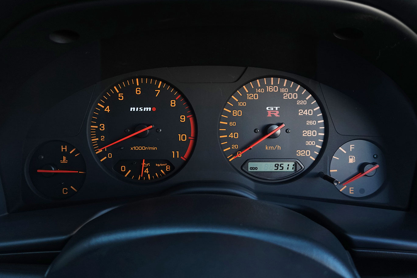 日産 スカイラインGT-R R34 BNR34 スカイラインGT-R  V-SPEC ニスモフルエアロ・R-Tuneドライカーボンボンネット・レイズ ボルクレーシング TE37SL 18インチAW