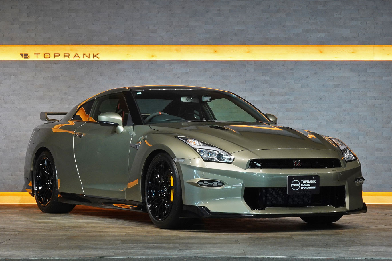 日産 GT-R R35 GT-R, Track edition engineered by NISMO T-Spec MY24・T-Spec専用色：ミレニアムジェイド-JW0-・メーカーOP：Reacaro製カーボンバックバケットシート