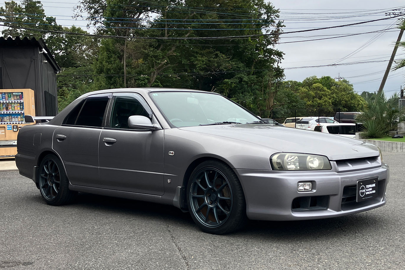 日産 スカイライン ER34 スカイライン 25GT-X ターボ レイズZE40鍛造１８インチアルミ・ブリッドユーロスターシート・モモステアリング