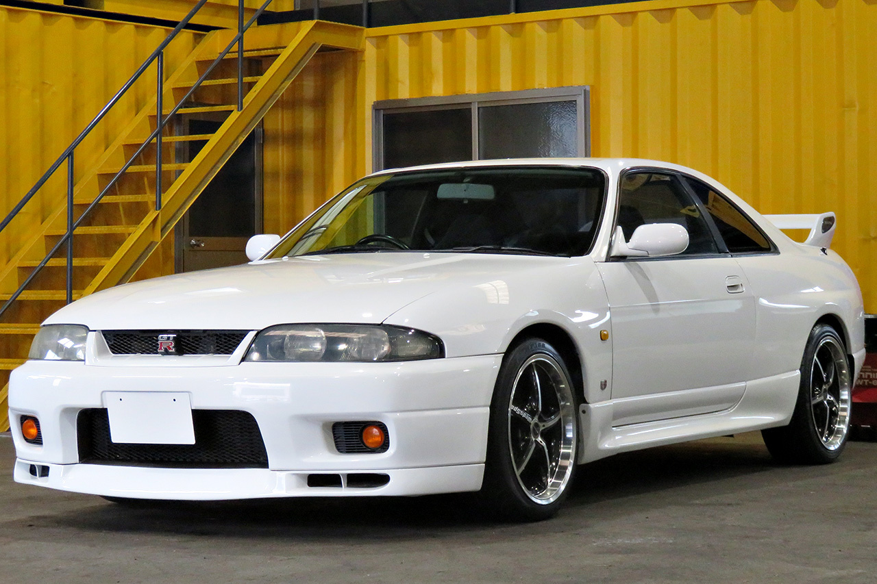 日産 スカイラインGT-R GT-R