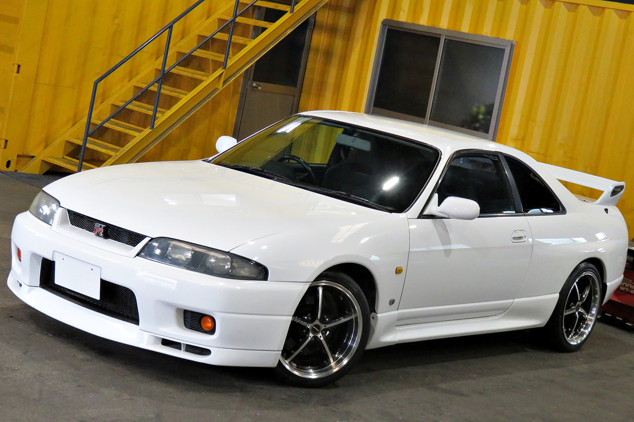 日産 スカイラインGT-R GT-R