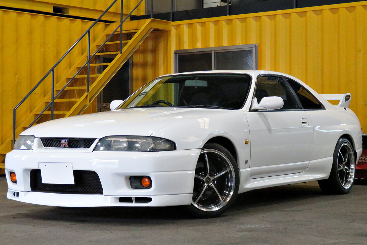 日産 スカイラインGT-R GT-R