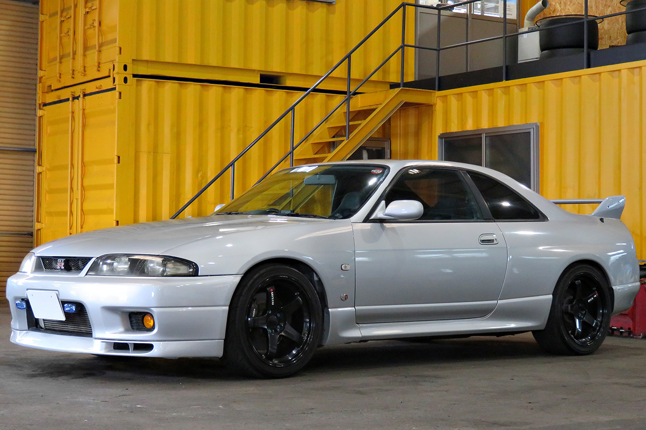 日産 スカイラインGT-R GT-R