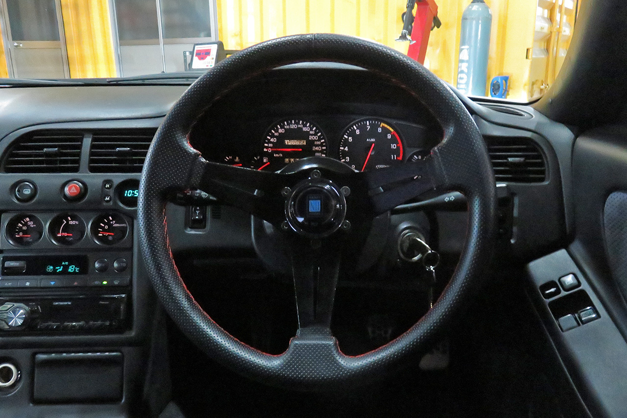 日産 スカイラインGT-R GT-R