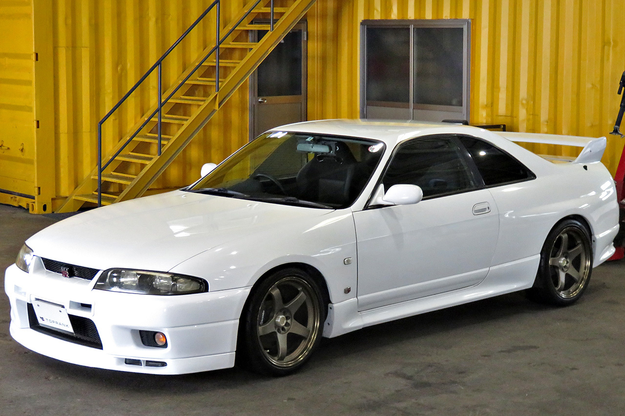 日産 スカイラインGT-R GT-R