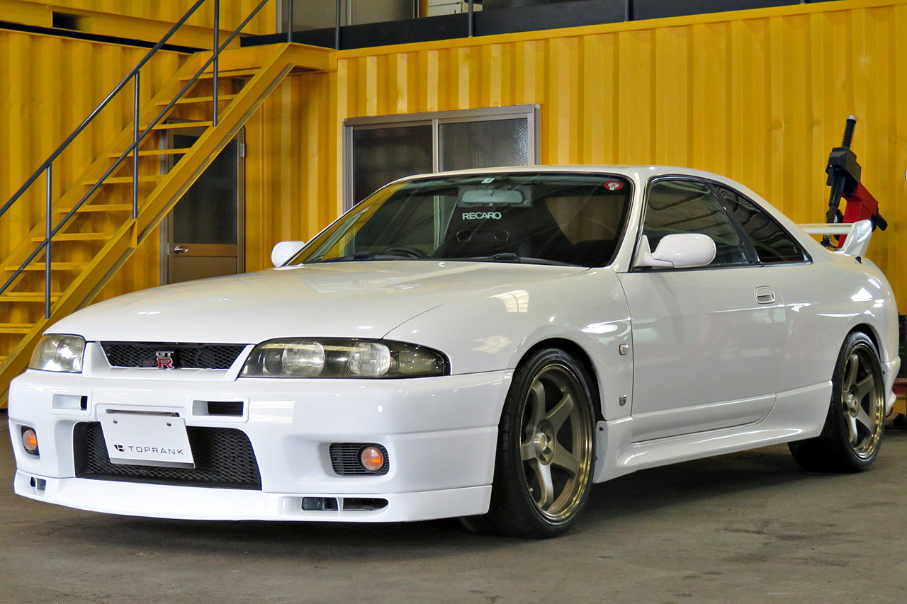 日産 スカイラインGT-R GT-R