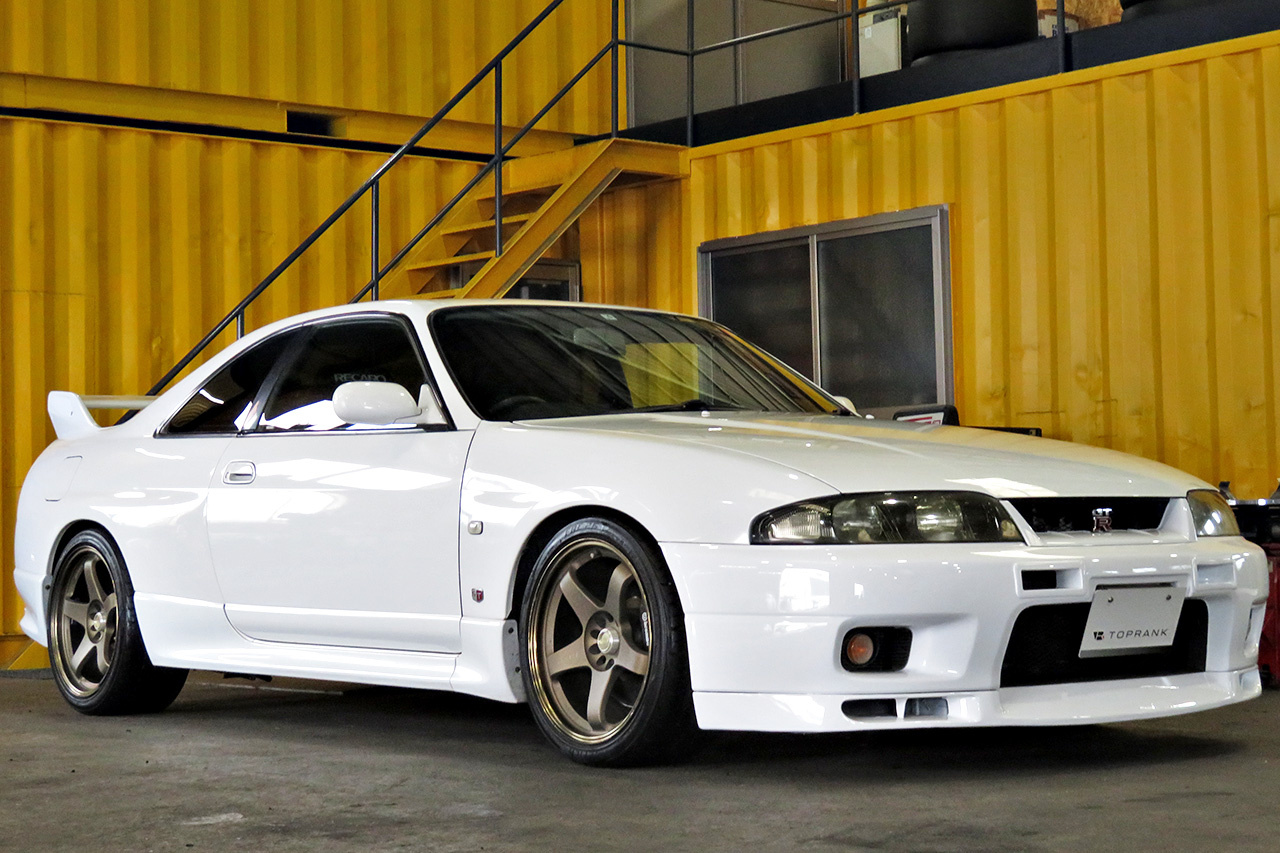 日産 スカイラインGT-R GT-R