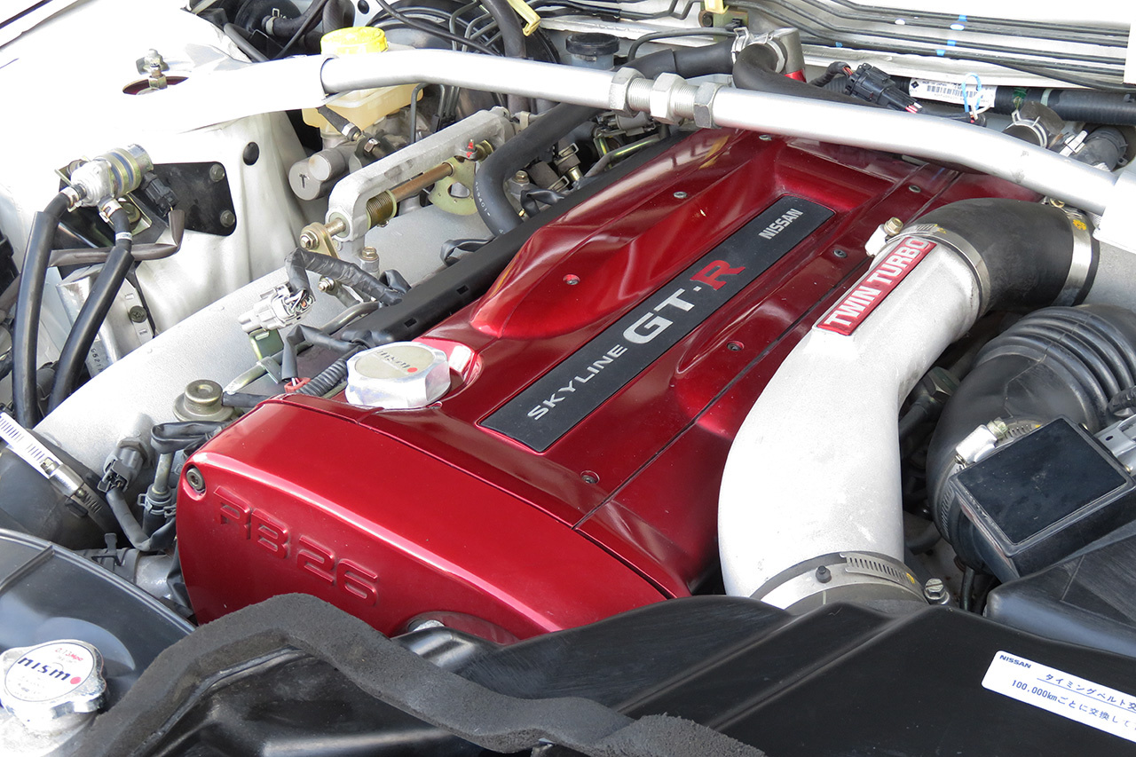 日産 スカイラインGT-R 