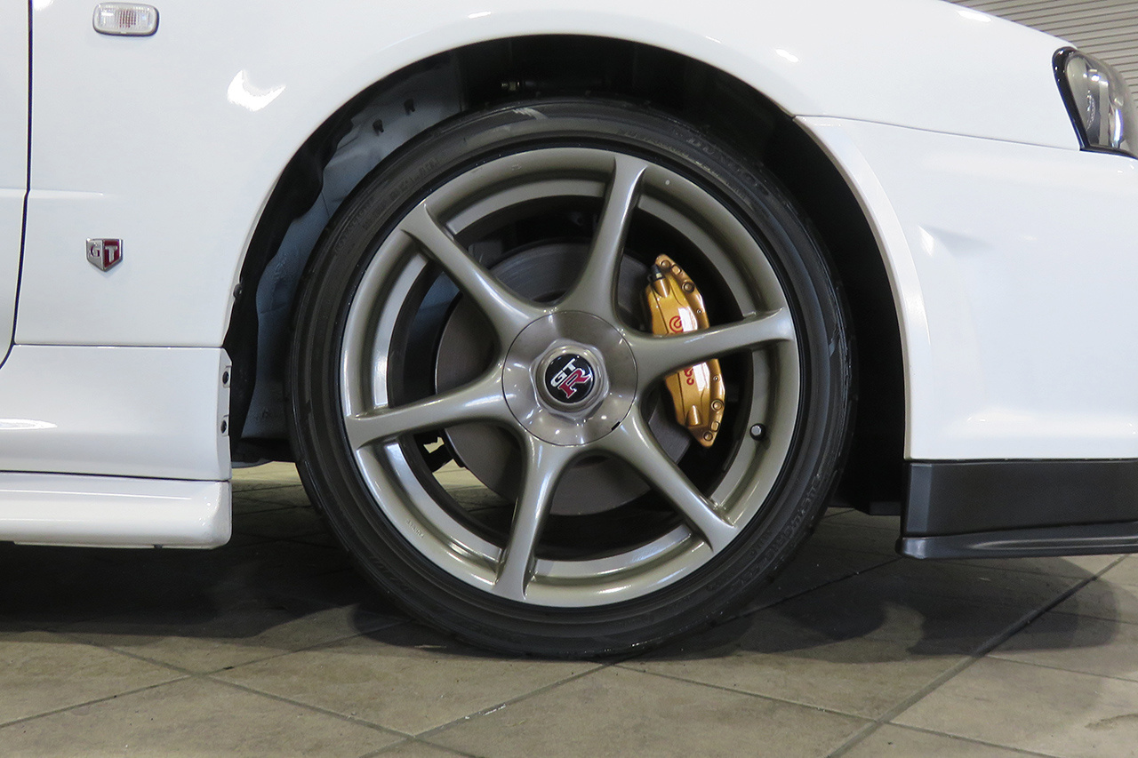 日産 スカイラインGT-R 