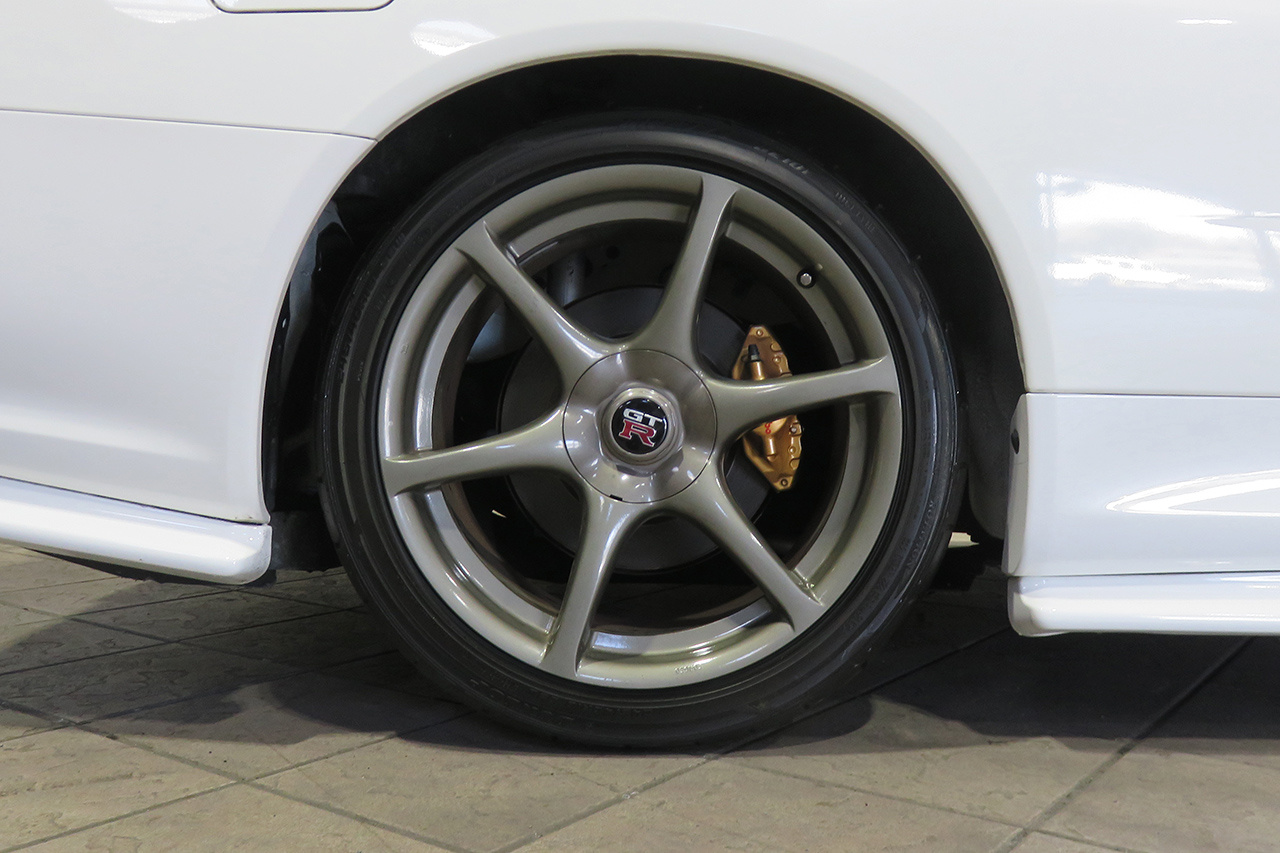 日産 スカイラインGT-R 